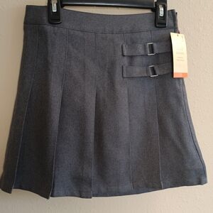 French Toast gray pleated skirt NWT sz 8